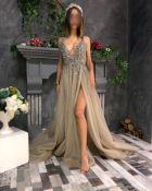 Виолетта, 8 961 189-08-30 Виолетта - полная лесби проститутка в Воронеже