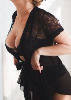 Аня, 8 960 838-41-23 Аня — проститутка с выездом, рост: 163, вес: 57