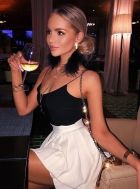 Вера, 8 952 957-00-72 Вера, рост: 174, вес: 72 — проститутка за деньги